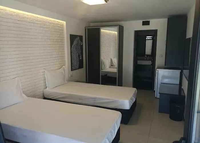 Sport Generation Camp Hotel Lozeneț